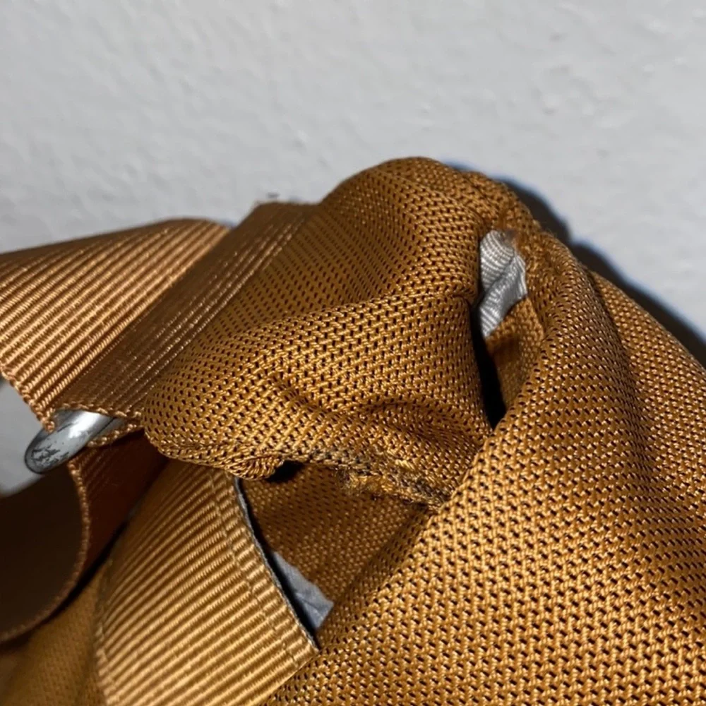 authentic T-Tech by Tumi signature messenger bag